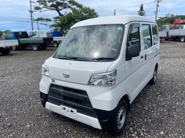 ダイハツ　ハイゼットカーゴ　DX4WD