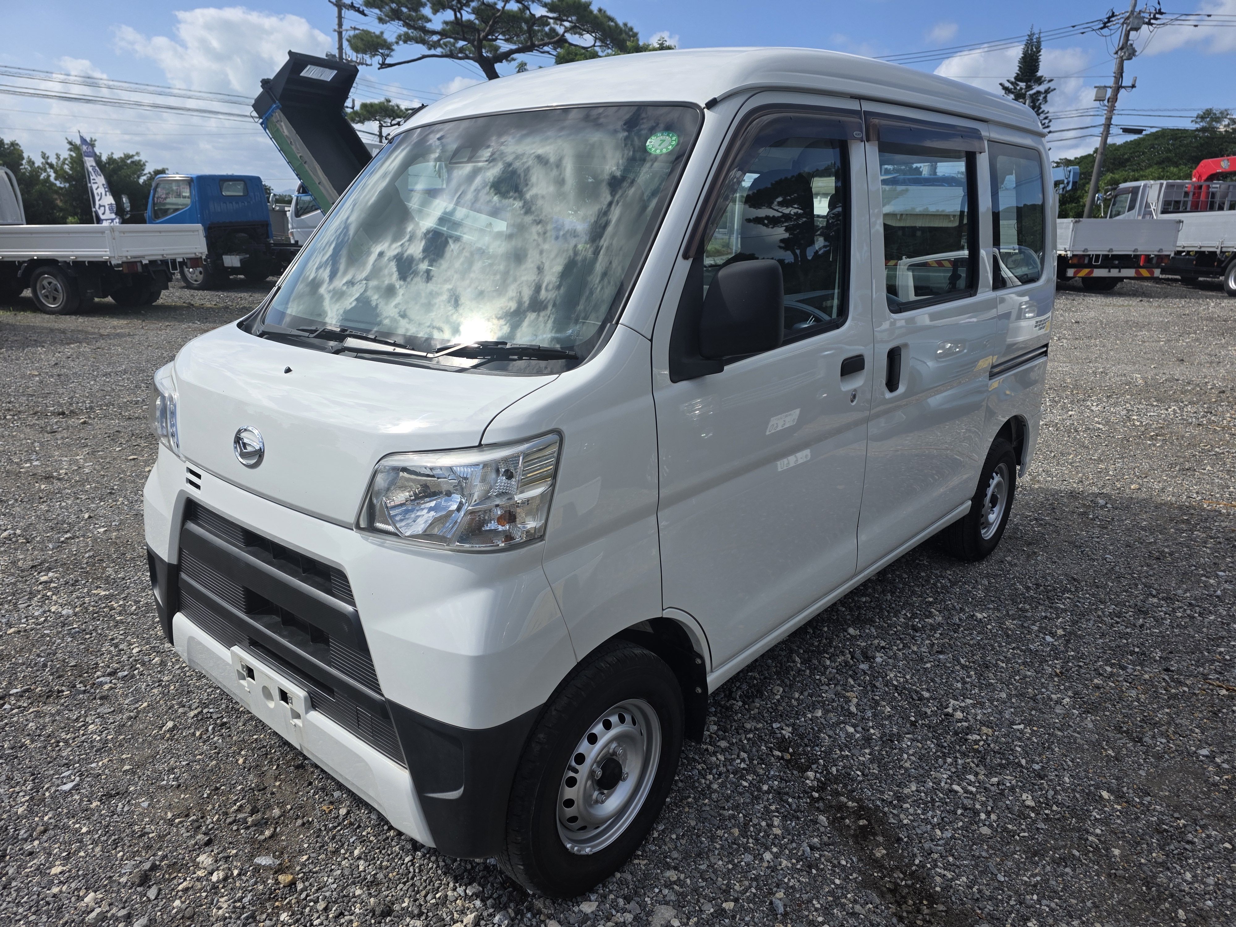 ダイハツ　ハイゼットカーゴ　スペシャルSA３